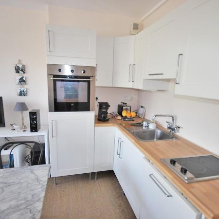 Studio Centre-Ville Royan : Plages Et Commerces A Pied, Balcon, Parking Gratuit - Fr-1-550-7 Luaran gambar